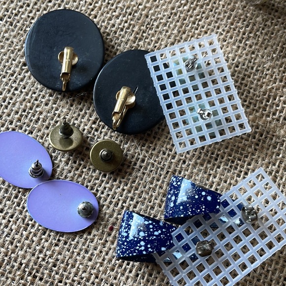 Retro earrings - Picture 3 of 3